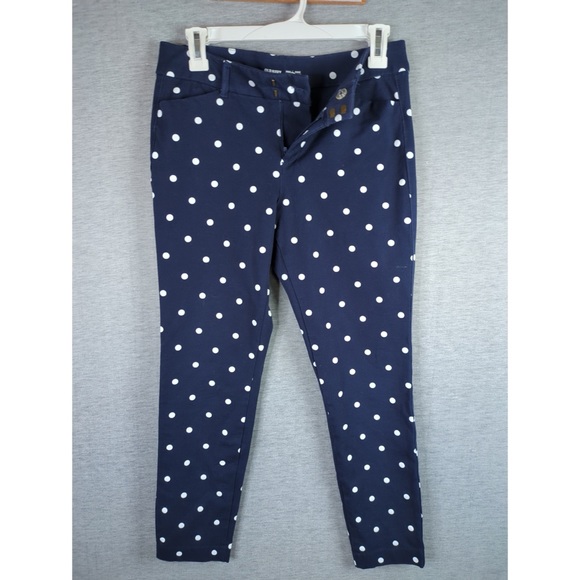 🎄 3/$35 👯‍♀️Host Pick⚡️Old Navy Pixie Ankle Pants - Picture 3 of 9